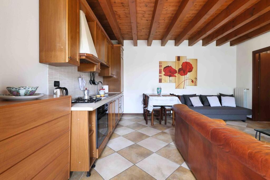 Borgo Di Terzo Bifocale In Centro Storico Check In 24H Fast Wi-Fi Bus 500M Apartment Exterior photo