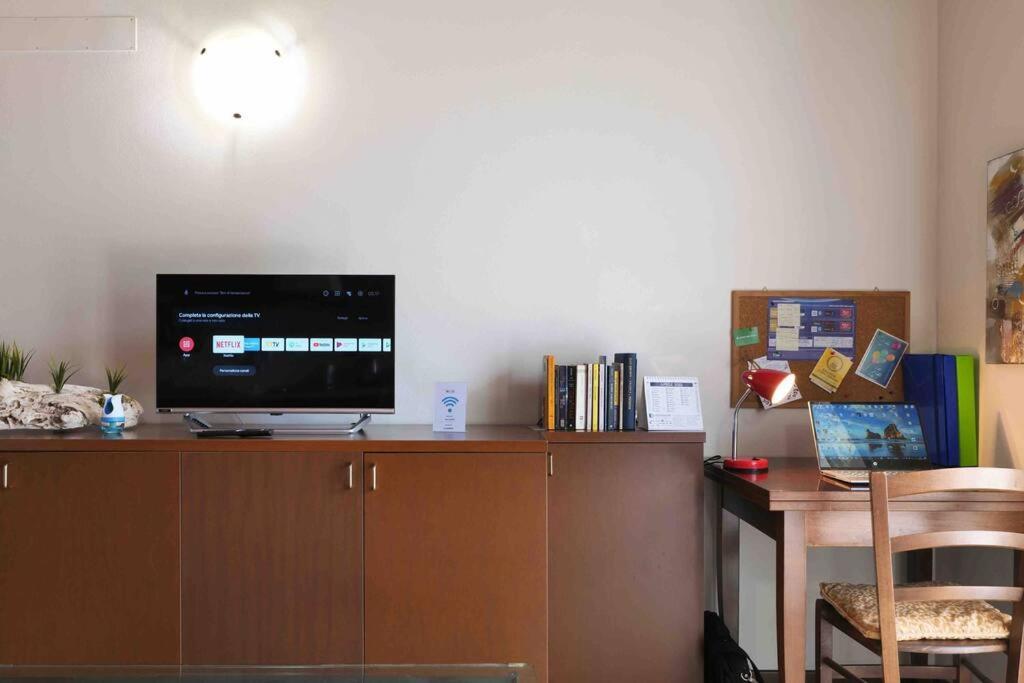Borgo Di Terzo Bifocale In Centro Storico Check In 24H Fast Wi-Fi Bus 500M Apartment Exterior photo